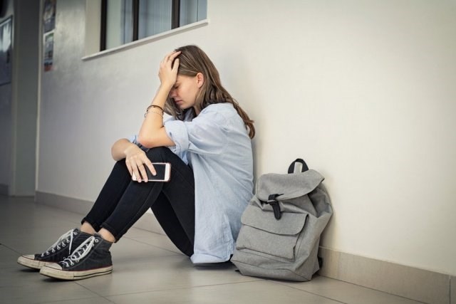 Как проходит лечение депрессии у подростков