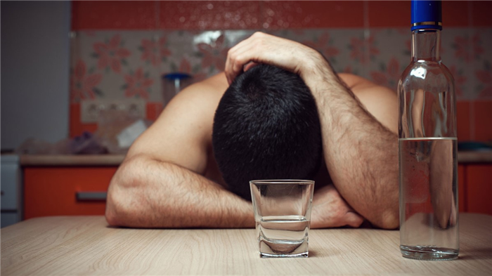 Почему мужчины начинают пить: биологические причины