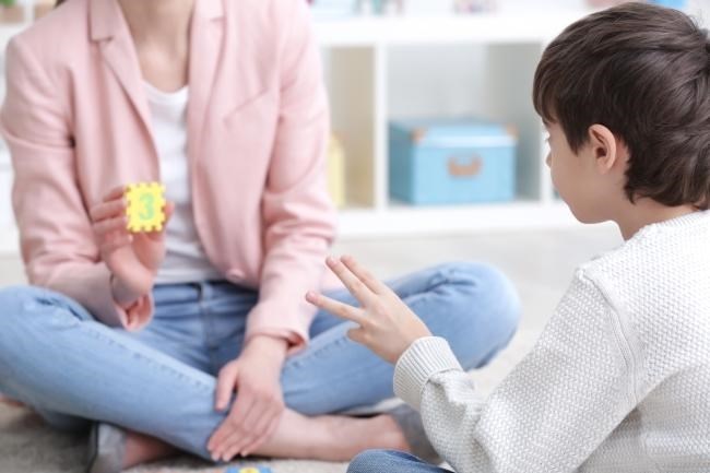 Раннее детство: ключевые этапы психического развития ребенка